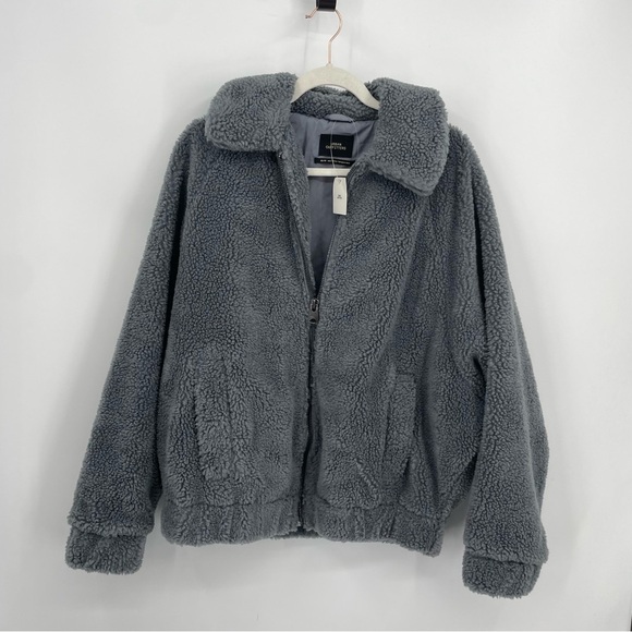UO Teddy bear Sherpa Jacket Sz XS gray front zip - Picture 1 of 6